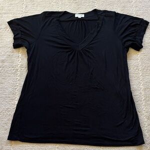 Maurices Black Short Sleeve V-Neck Tee